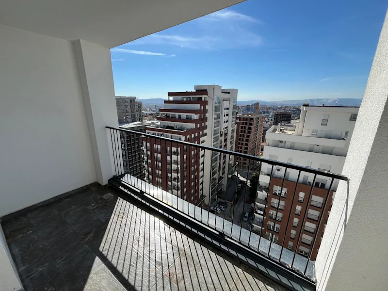 Banesë 92 m² në SHITJE | Bregu i Diellit - Image 1