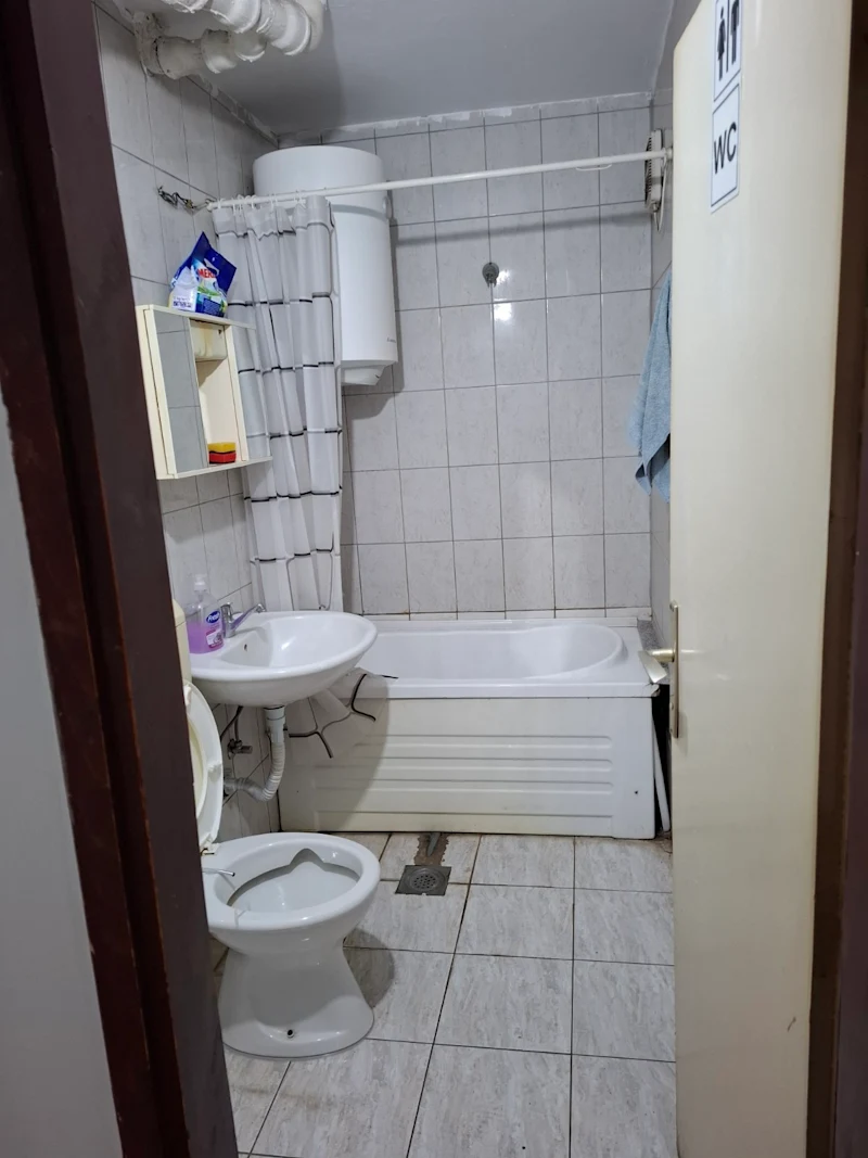 Ofrohet banesë me qira tek Santea, afër Sach Pizza. - Image 7