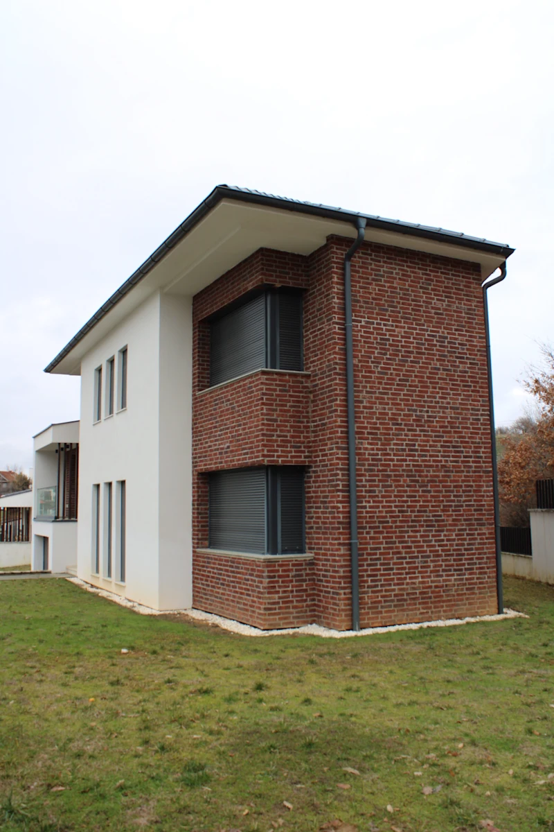 SHITET Shtëpi Moderne 273 m² | në Sofalia Hills  - Image 7