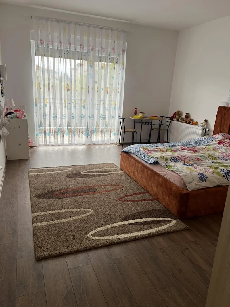 Jetë Premium në Veternik – Shtëpi e Mobiluar 300 m² në SHITJE - Image 8