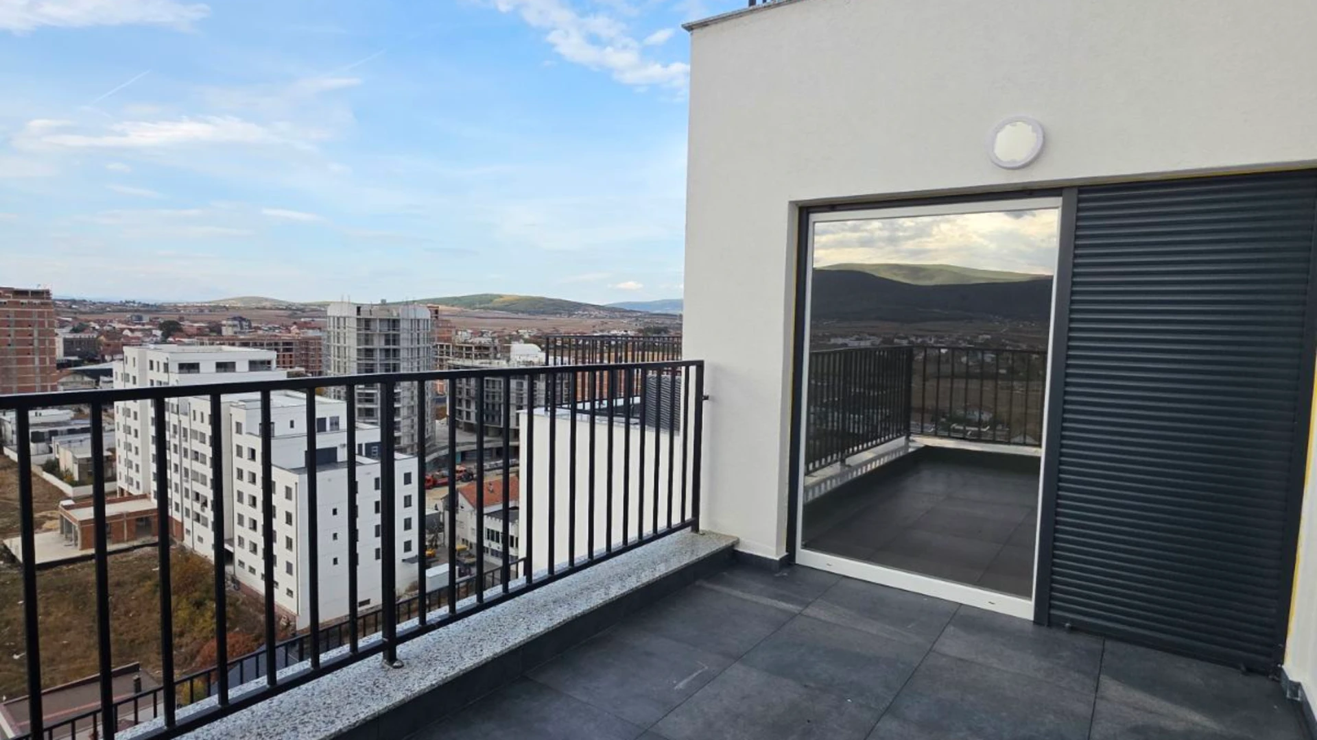 BANESË NË SHITJE – 87 m² - Image 1