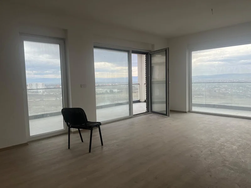 Shitet Banesa – Lagjja Emshir, Kati i 4-të. - Image 1