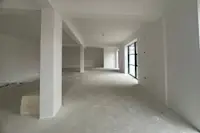 Commercial Space for Sale – 370 m² in Aktiv Complex, Drenas. - Thumbnail 5