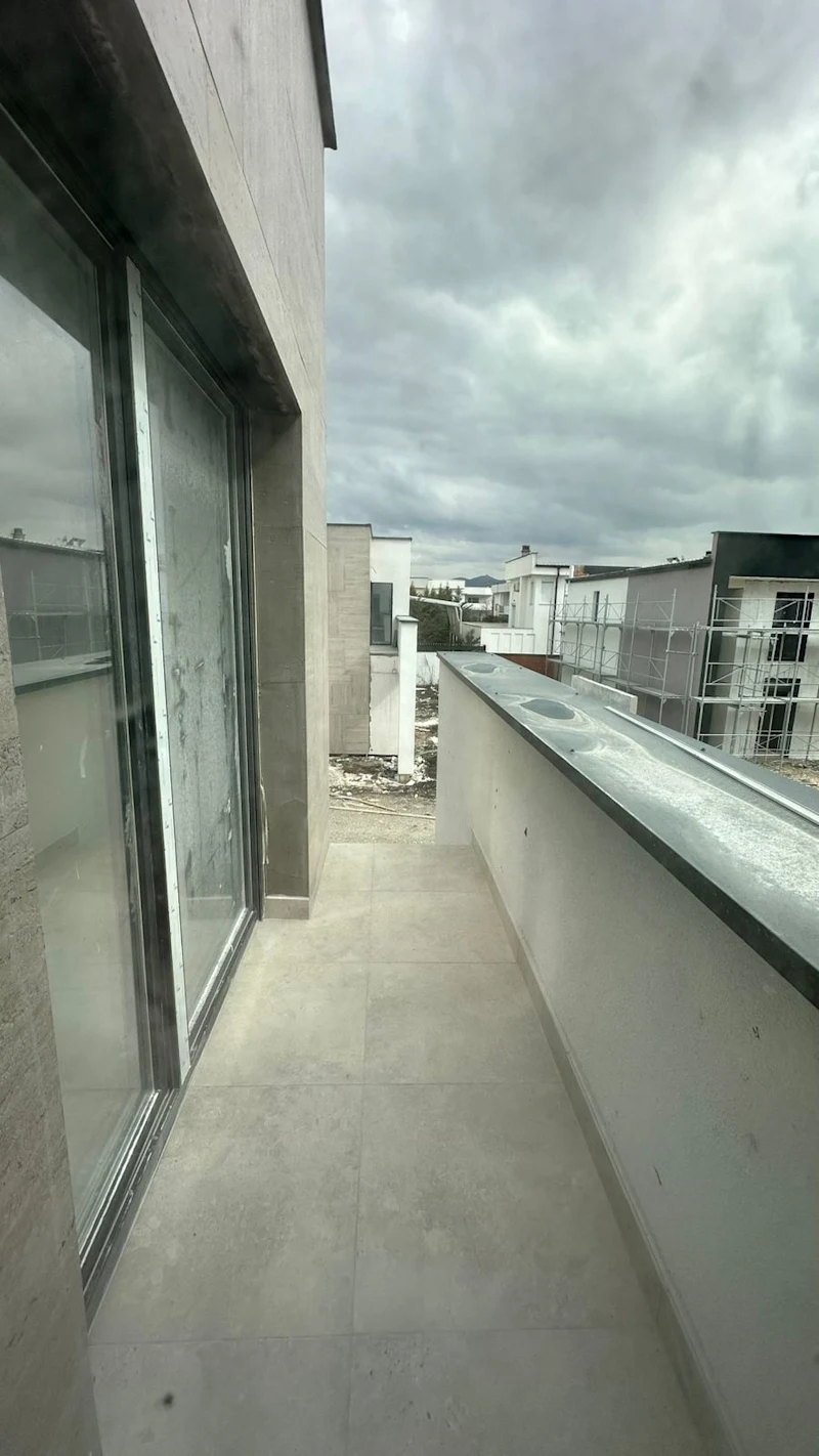 House for SALE – 215 m² | in Çagllavicë - Image 16