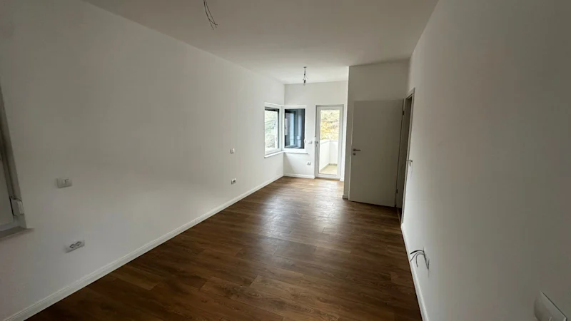 SHITET Shtëpi Moderne 319 m² | në Sofalia Hills  - Image 9