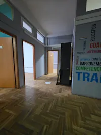  LOKAL ME QIRA – 430 m² | RRUGA REXHEP MALA, PRISHTINË - Thumbnail 8