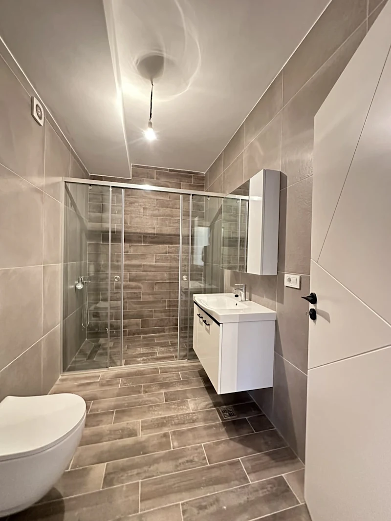 Penthouse for sale in the New Prishtina neighborhood - Image 6