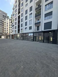 COMMERCIAL SPACE FOR RENT – 472 m² - Thumbnail 1