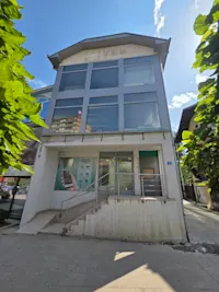 Objekt Afarist me Qira – 400 m² në Qafë, Prishtinë - Thumbnail 1