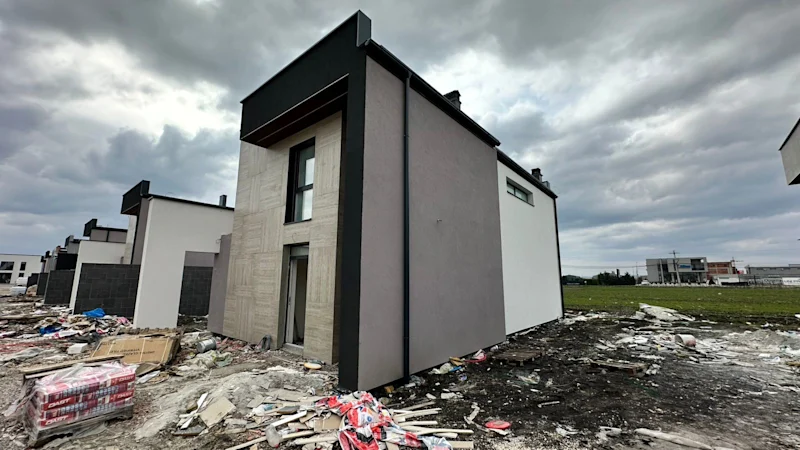 House for SALE – 215 m² | in Çagllavicë - Image 17