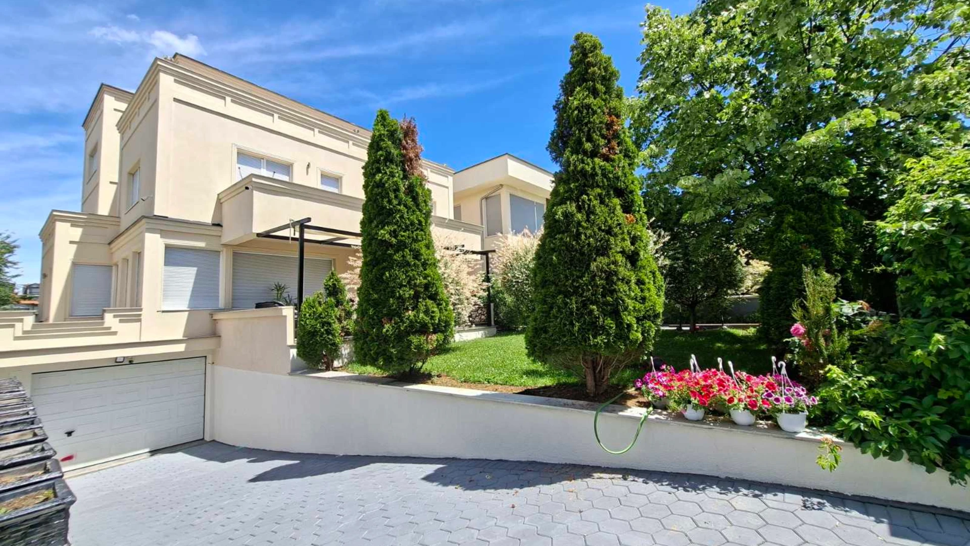 Shtëpi në SHITJE – 5.25 ari | Shtëpia në Dubai, Prishtinë - Image 1