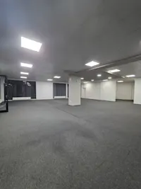 LOKAL AFARIST ME QIRA – 252 m² - Thumbnail 1
