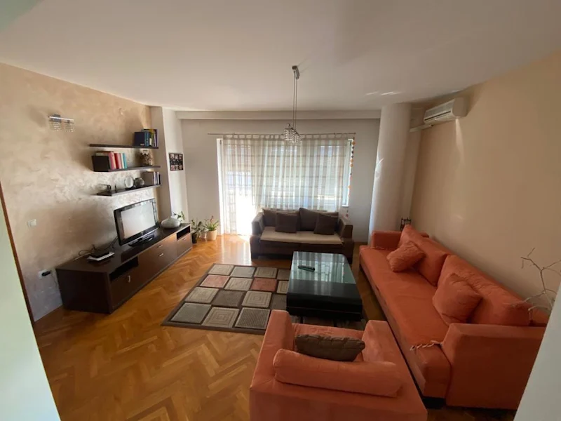 Banesë me QIRA – 85 m² | Qafa, Prishtinë - Image 1