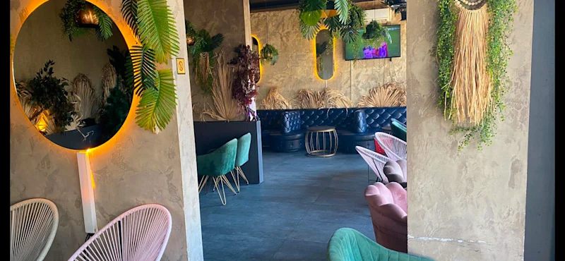 Commercial space for sale in the Dardania neighborhood, on Xhemajl Mustafa Street. - Image 4