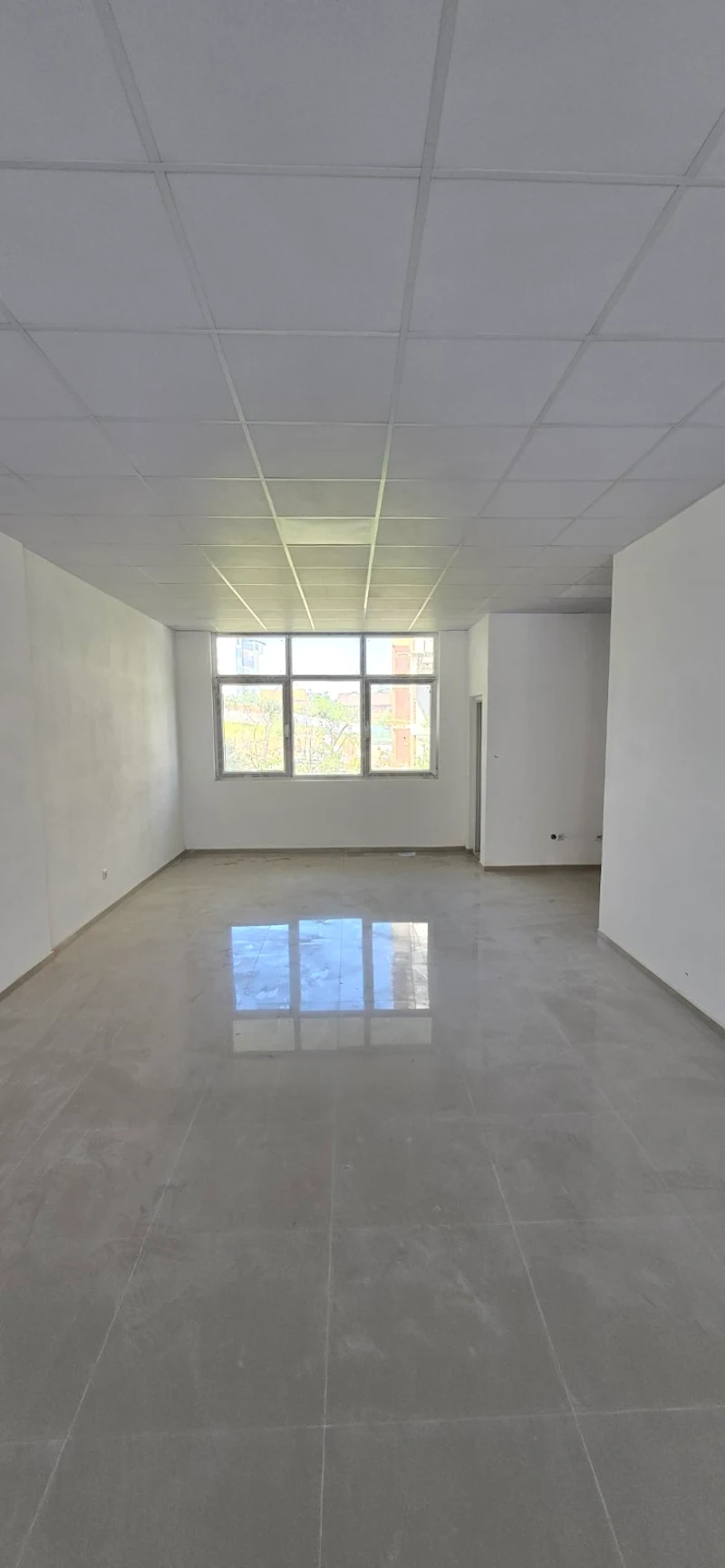 Shitet lokali 98.8 m² në Skenderaj, në një lokacion shumë të favorshëm, pranë shkollës fillore "Shaban Jashari". - Image 6