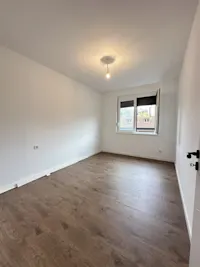 Penthouse ne lagjen Prishtina e re - Thumbnail 3