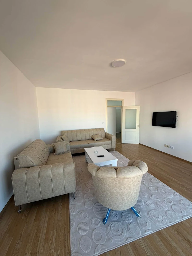 BANESË ME QIRA – 100 m² - Image 1
