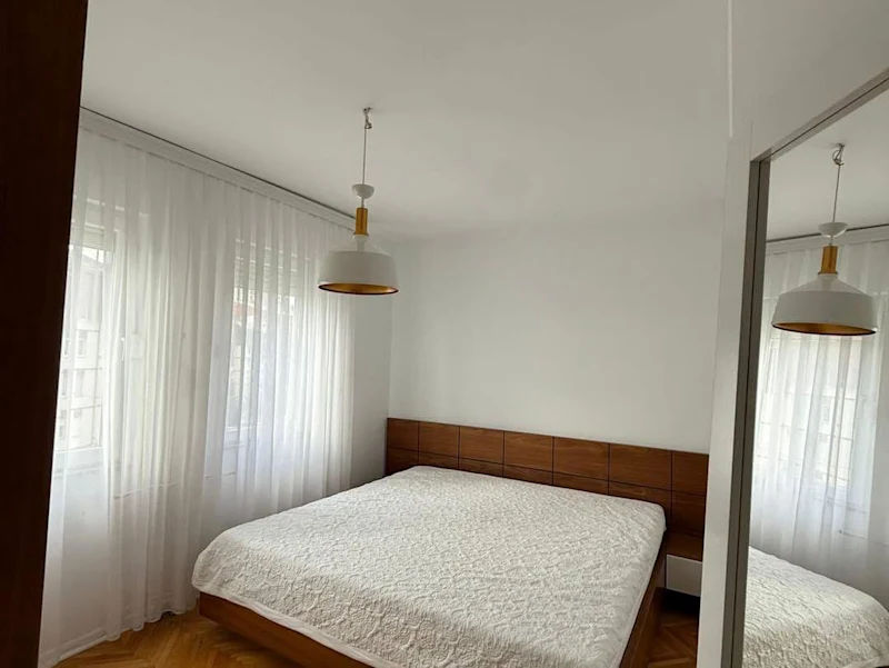 Apartment for rent in the Bregu i Diellit neighborhood, near the White Buildings - Image 3