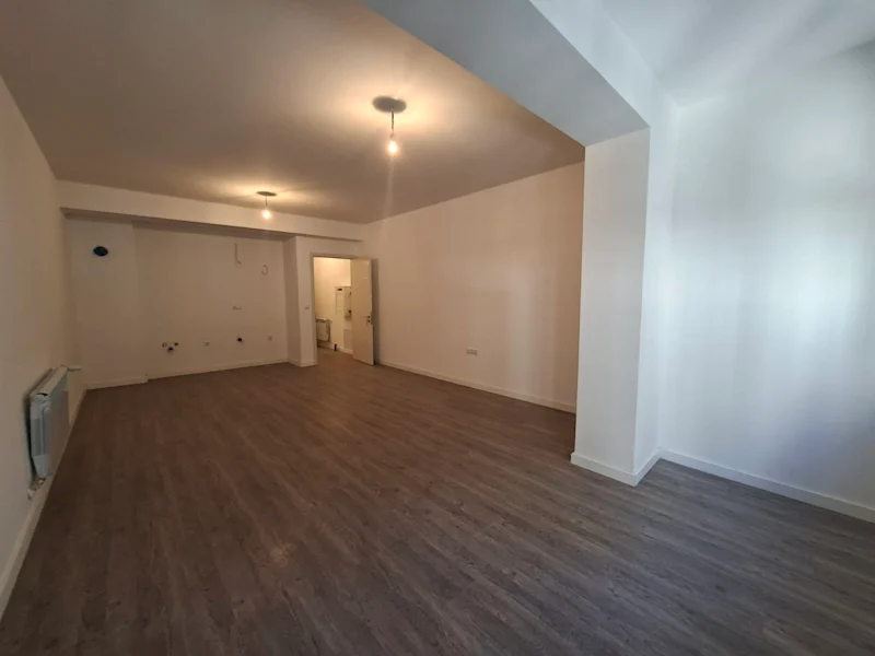 Office FOR RENT – 145 m² | Lakrishte, Prishtina - Image 1