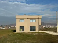 HOUSE FOR SALE – 200 m² - Thumbnail 2