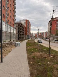 Lokal me QIRA – 216 m² | në Rrugën B - Thumbnail 5