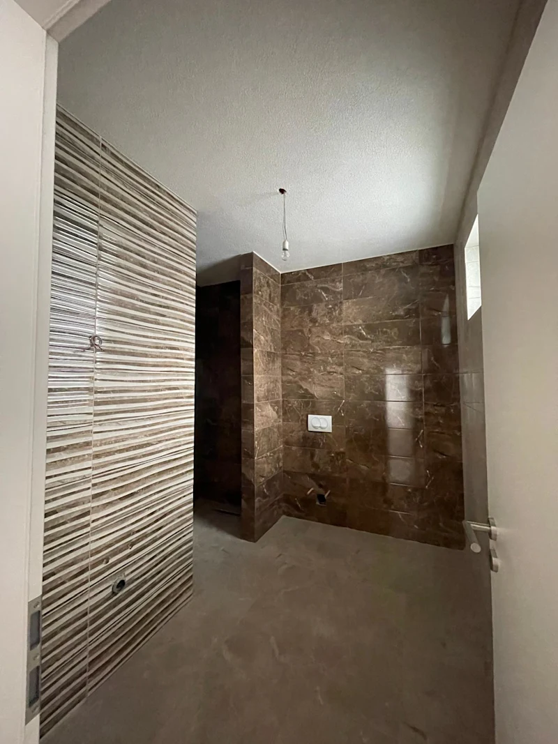 SHITET Shtëpi Moderne 332 m² | në Sofalia Hills - Image 11