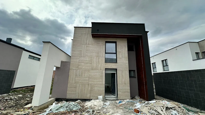 House for SALE – 215 m² | in Çagllavicë - Image 1