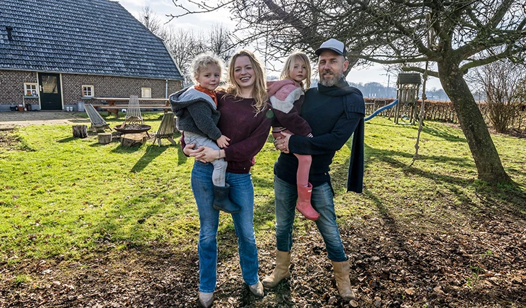 Anne van Weeghel en haar gezin verruilden Utrecht voor een woning in de Achterhoek