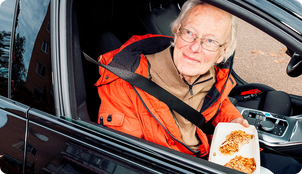 Jan neemt appelpuntjes mee