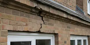 Bang voor funderingsproblemen? Zo voorkom je een miskoop