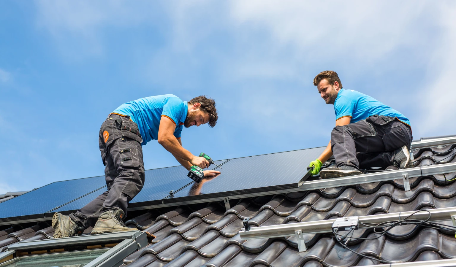  <L CODE="C38">Bekijk</L> hoeveel jij kan besparen met zonnepanelen