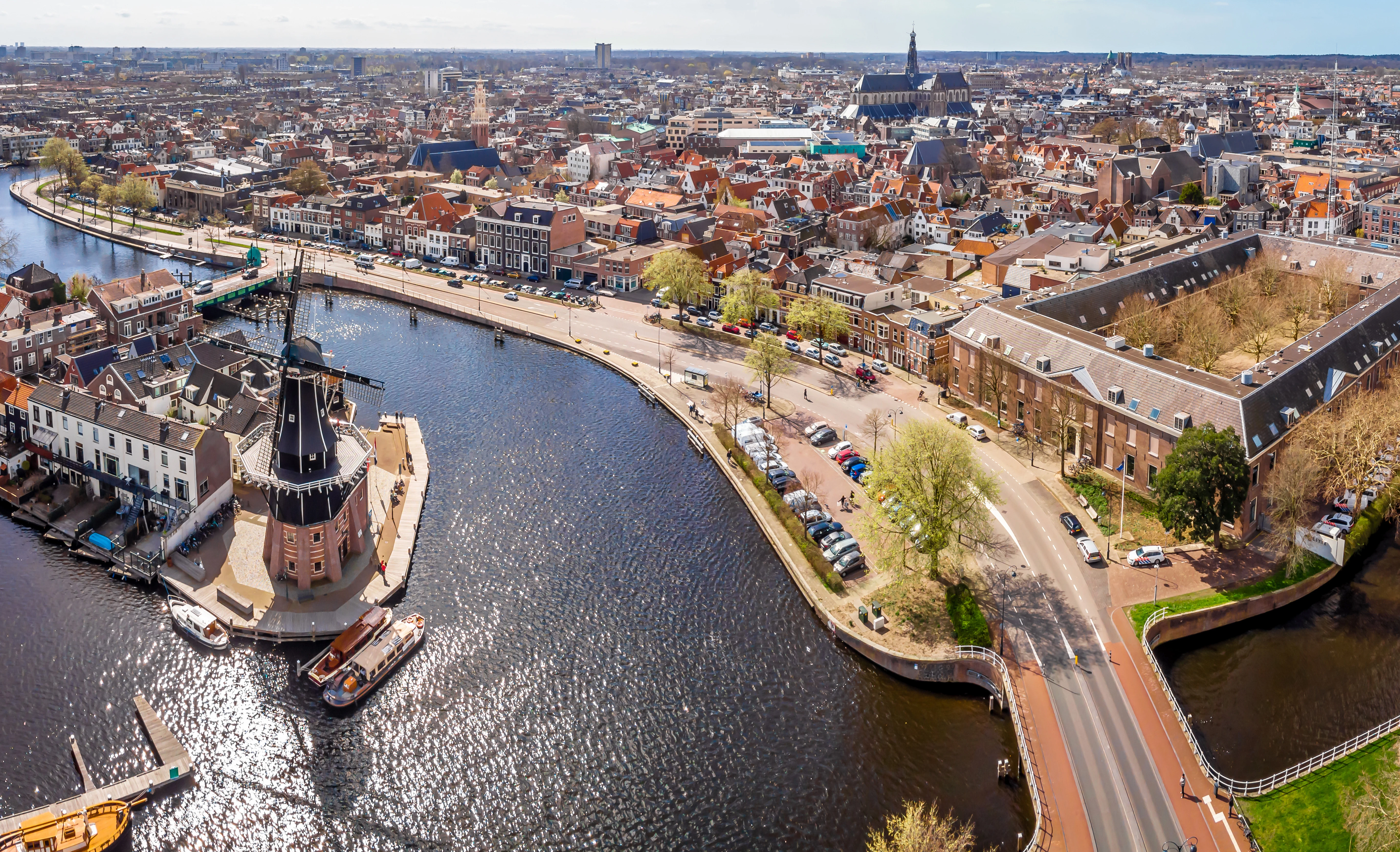 Haarlem heeft veel serieuze zoekers en een beperkt woningaanbod. Funda filtert de data van de hoofdstad van Noord-Holland.