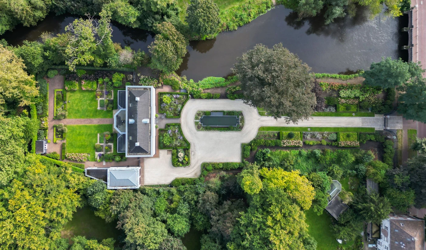 Vraagprijs: € 2.500.000 k.k.