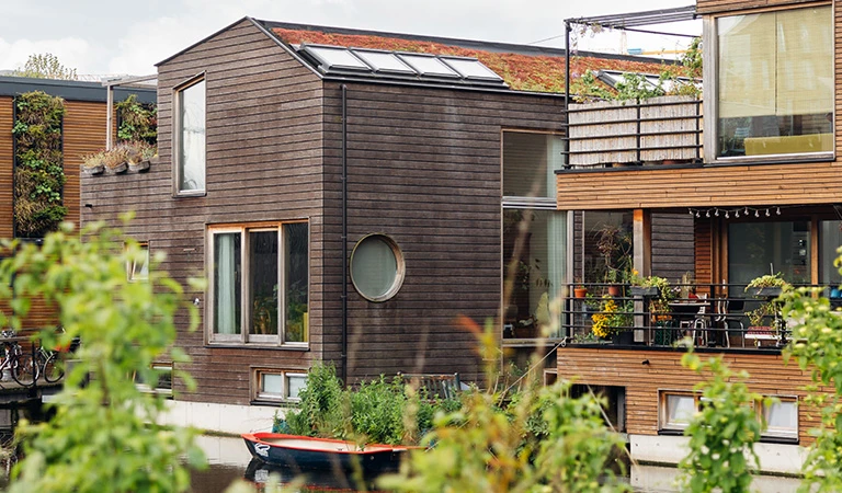 Via een smart grid wisselen de buren onderling stroom uit