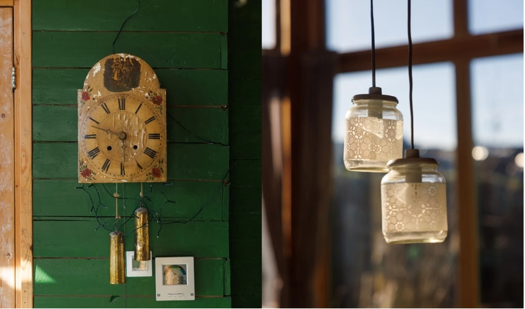 Detail van groene wand in aardehuis met aan de wand een ouderwetse klok.