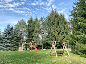 Dom Łabędź i Zielony Domek - plac zabaw