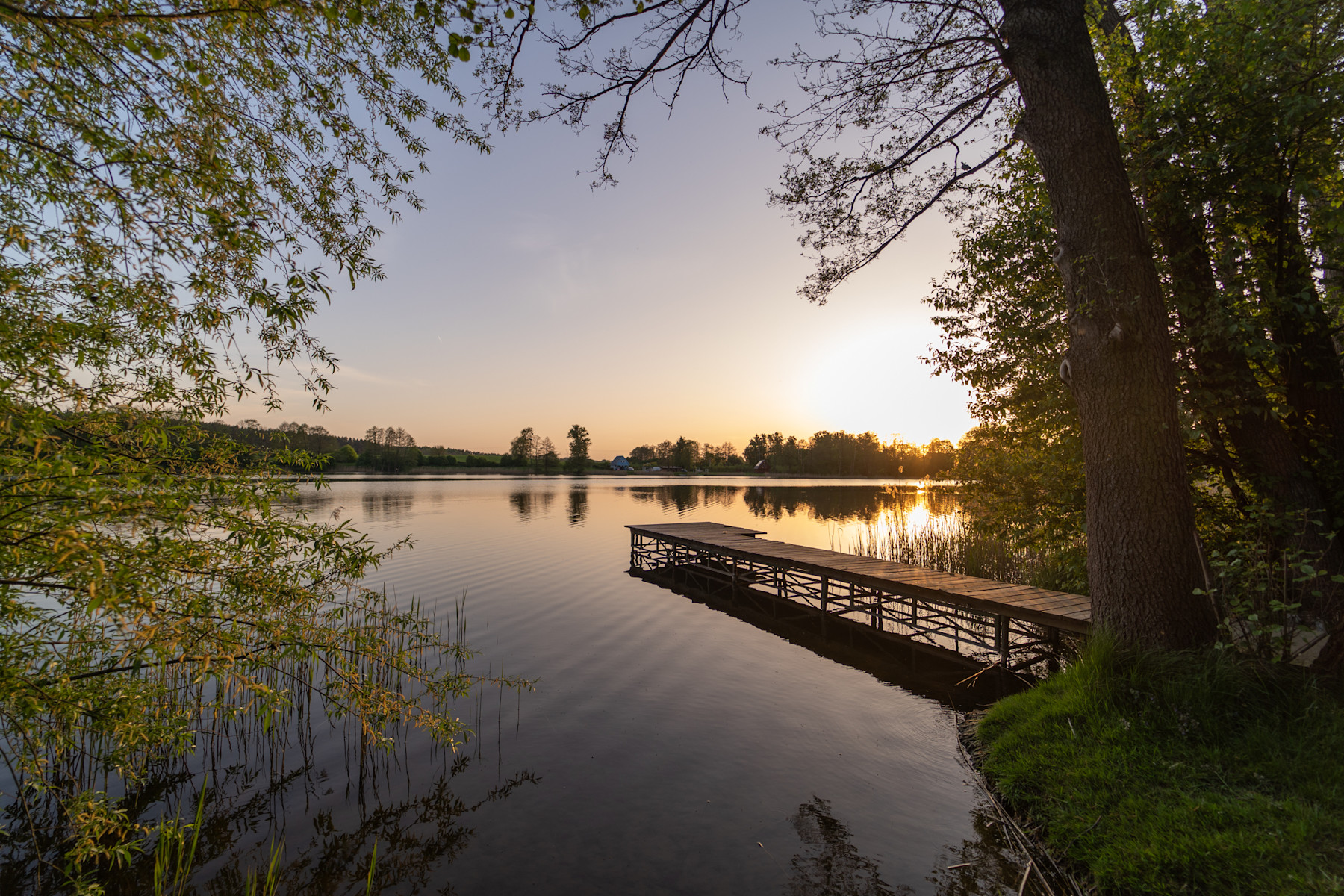 Dwa Domki - widok na jezioro