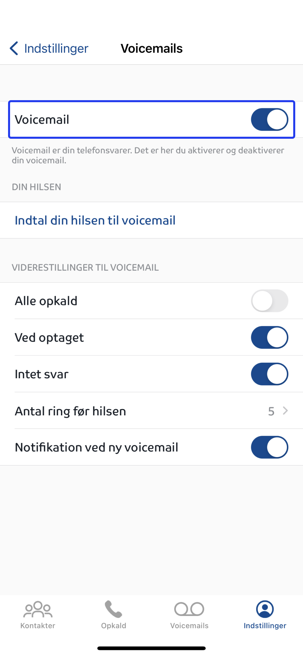 Billedet viser hvor du slår voicemail til i Assist appen