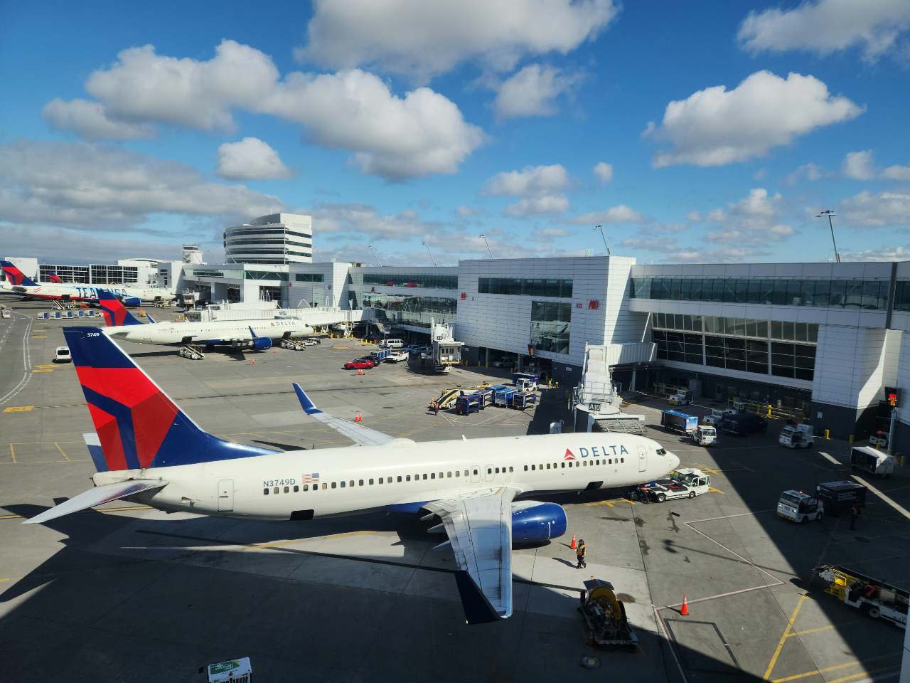 Featured image for How to Use Capital One Miles on Delta Air Lines