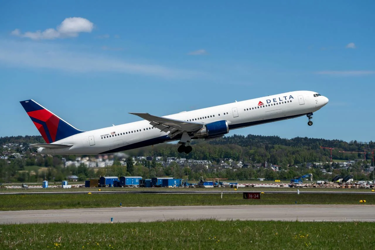 A Delta aircraft with SkyTeam partners, illustrating partners you can book with SkyMiles.
