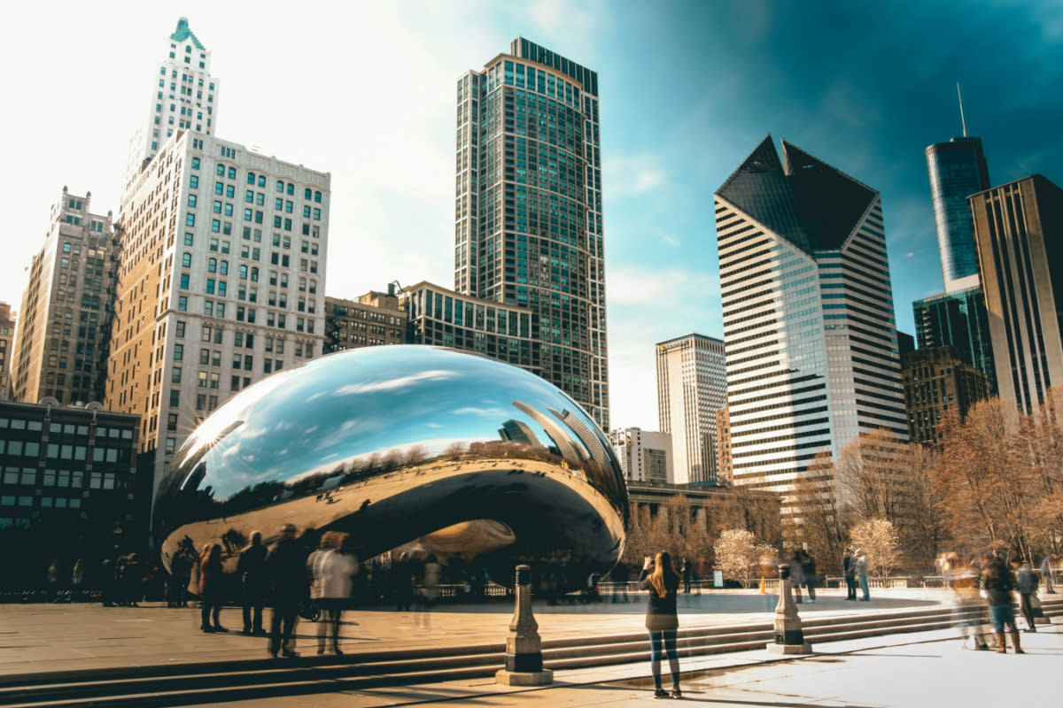 Chicago skyline with Cloud Gate sculpture