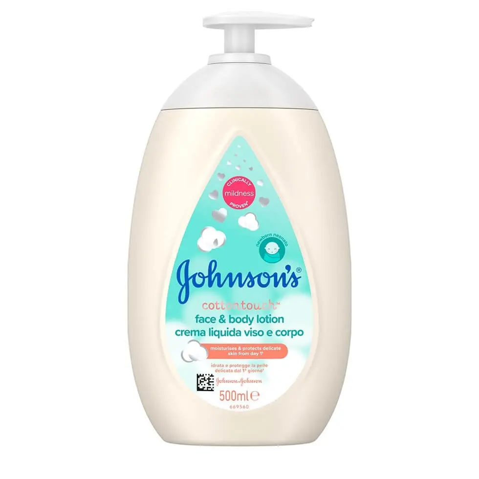 JOHNSON’S® Cottontouch® Loção para Rosto e Corpo