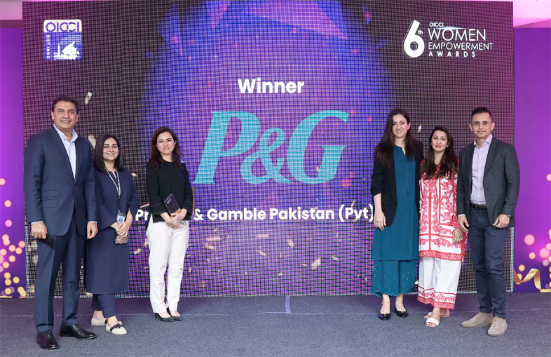 P&G PAKISTAN TAKES HOME CHAMPION OF 2023 AWARD AT THE 6TH ANNUAL OICCI WOMEN EMPOWERMENT AWARDS 