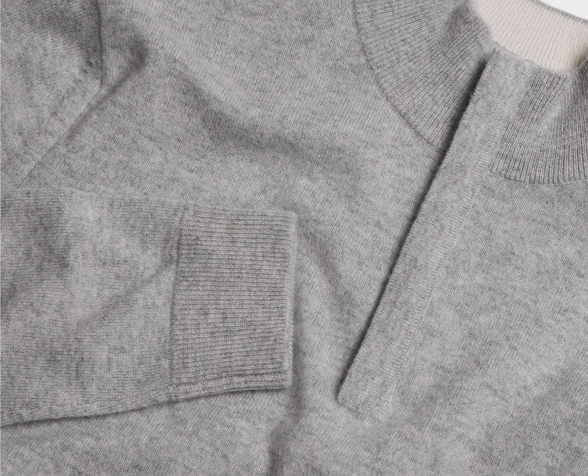 Web Product Page Detail Shots 2023 Wool Cashmere Half-Zip 1