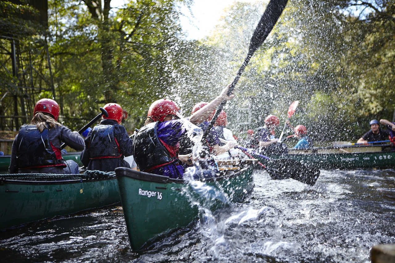 scouts-in-canoes-jpg