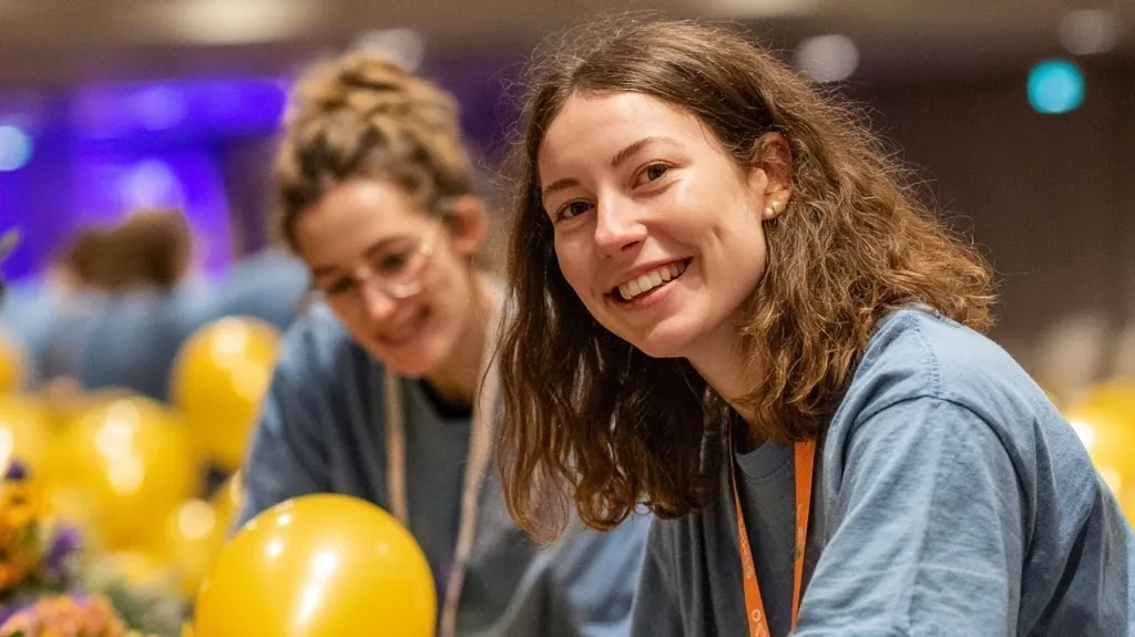 How to Plan Your Charity Auction (Plus  Auction Checklist)