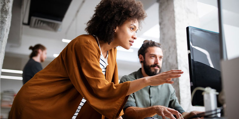 young professionals working on managed it services