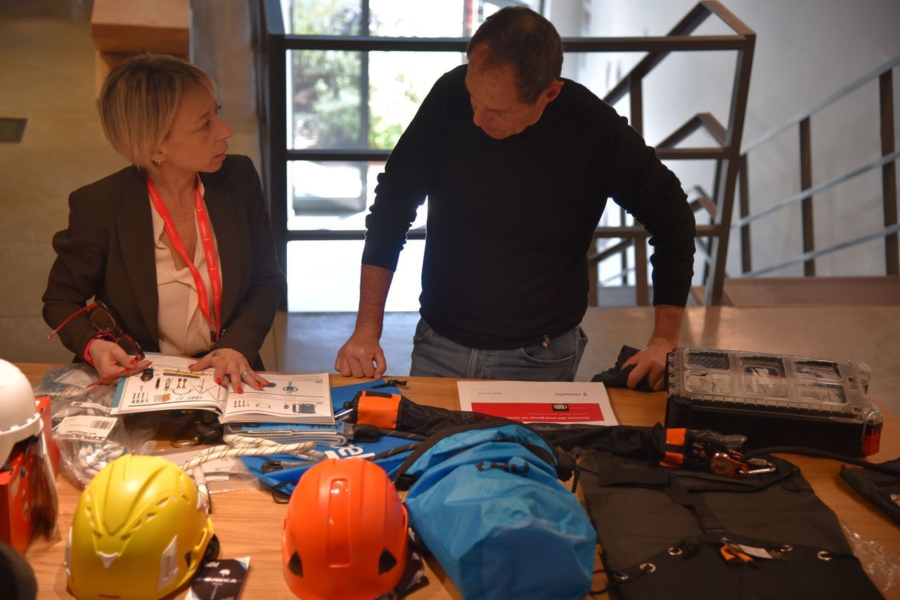 Safety experience gallery