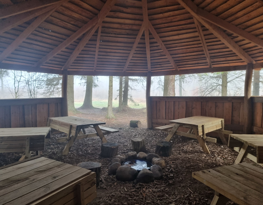 Madpakkehus i Smedeholm Skov