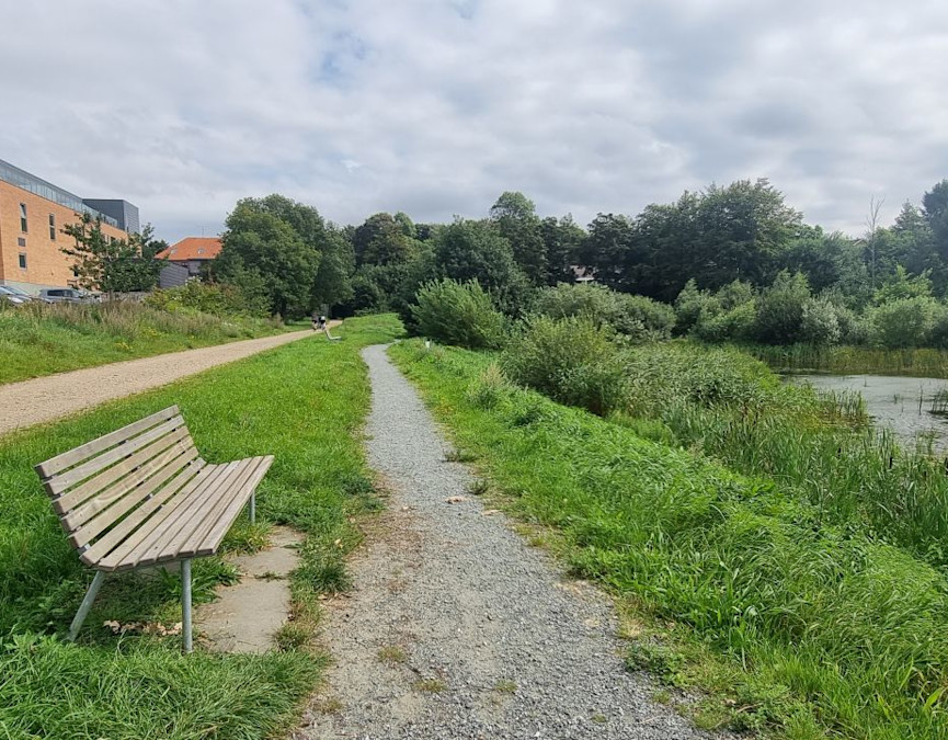 73f9a2b0-01e1-48d4-8312-5b6d4aa799cd